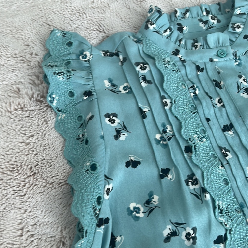 NWT Ann Taylor floral pleated ruffle blouse - Picture 7 of 12